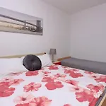 Apartament With Wifi - 5555 *