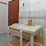 With Wifi - 5555 דירה *