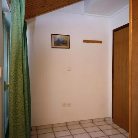 With Wifi - 5555 Apartment Crikvenica
