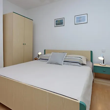 With Wifi - 5555 Crikvenica
