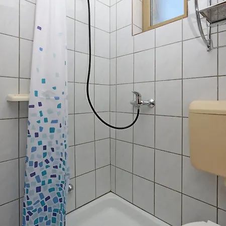 With Wifi - 5555 Crikvenica