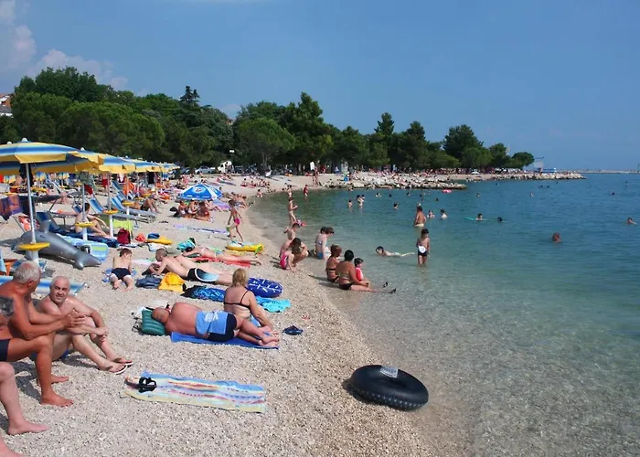 Appartamento With Wifi - 5555 Crikvenica