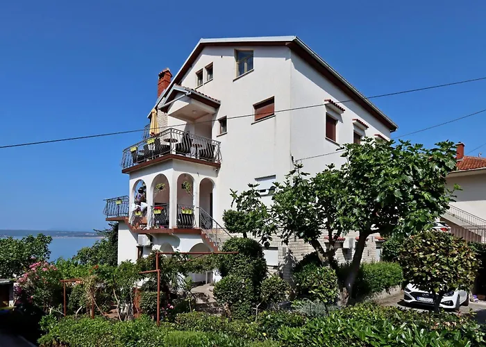 Apartamento With Wifi - 5555 *
