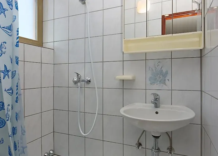 With Wifi - 5555 Crikvenica