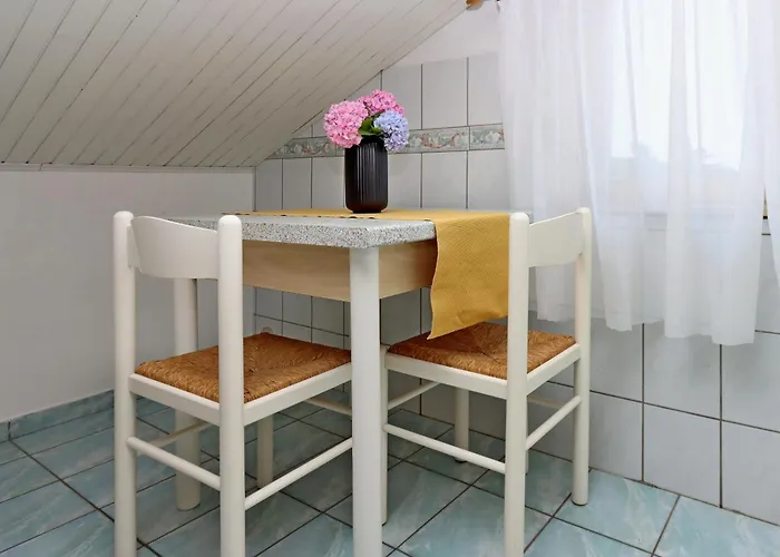 With Wifi - 5555 Apartamento Crikvenica